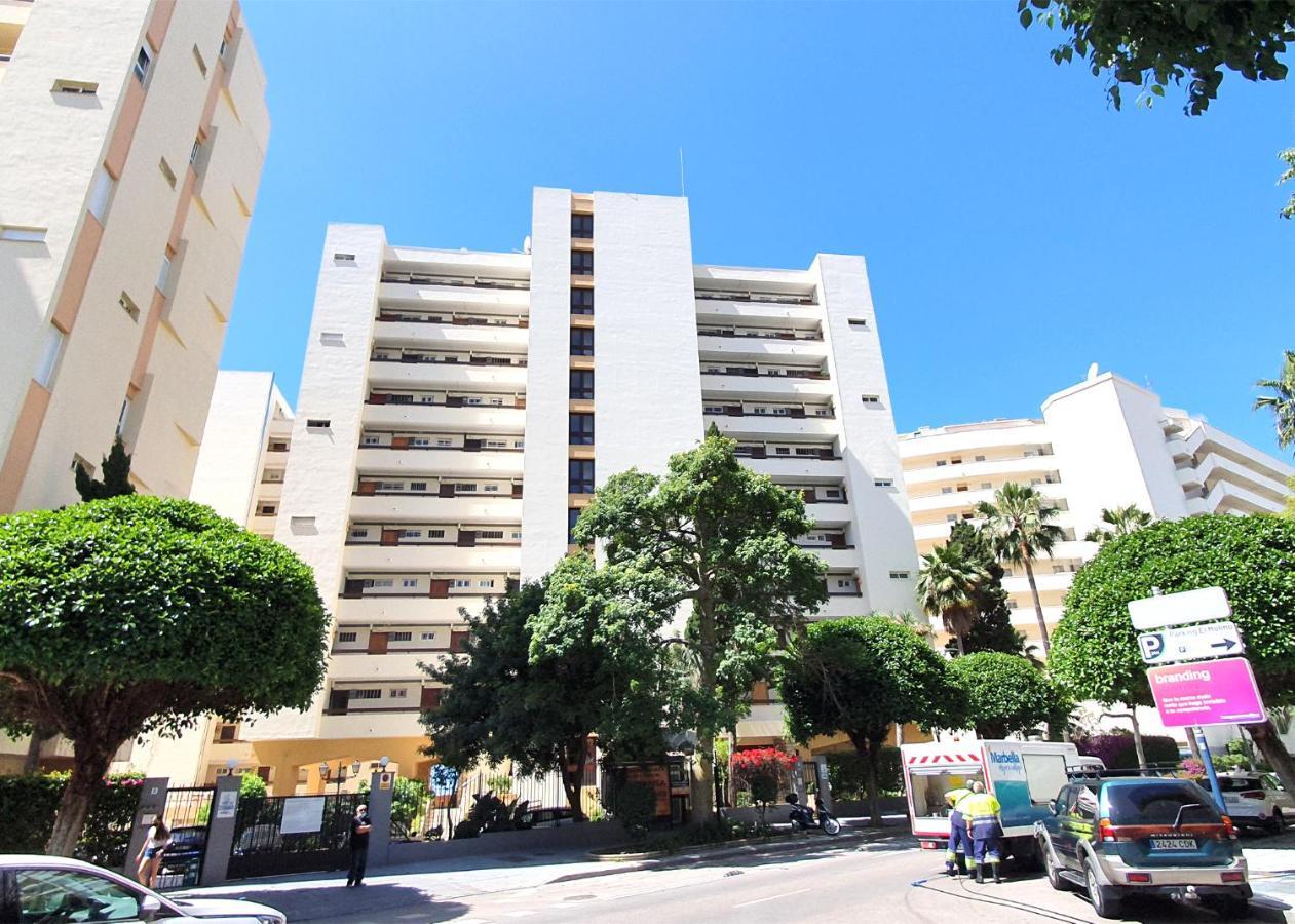 Beachfront Apartamento Marbella